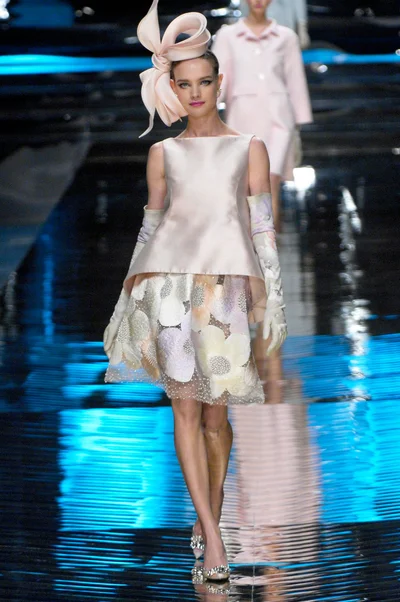 Look 1